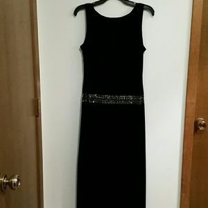 Robbie Bee velvet dress